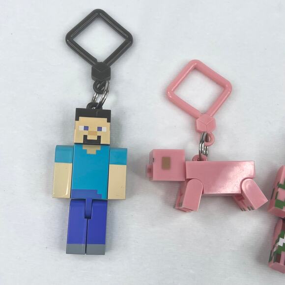 Lot of 4 Minecraft Blind Bag Keychains - Picture 2 of 8